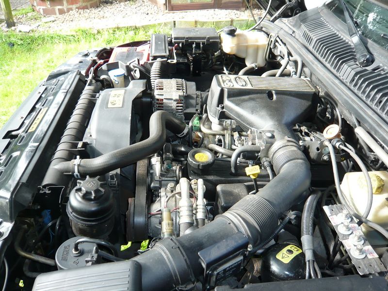 Datei:LP V8 4.6L 01.jpg